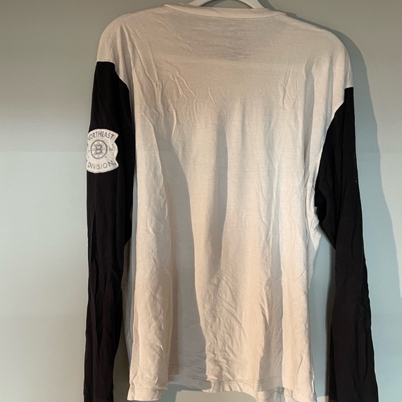 Vintage 47 Brand Boston Bruins Henley - Picture 2 of 5